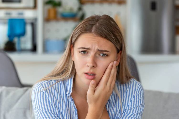 How to get rid of a toothache at nigh, right answer to know