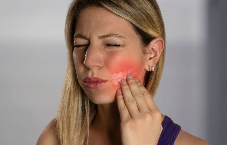 How to get rid of a toothache at nigh